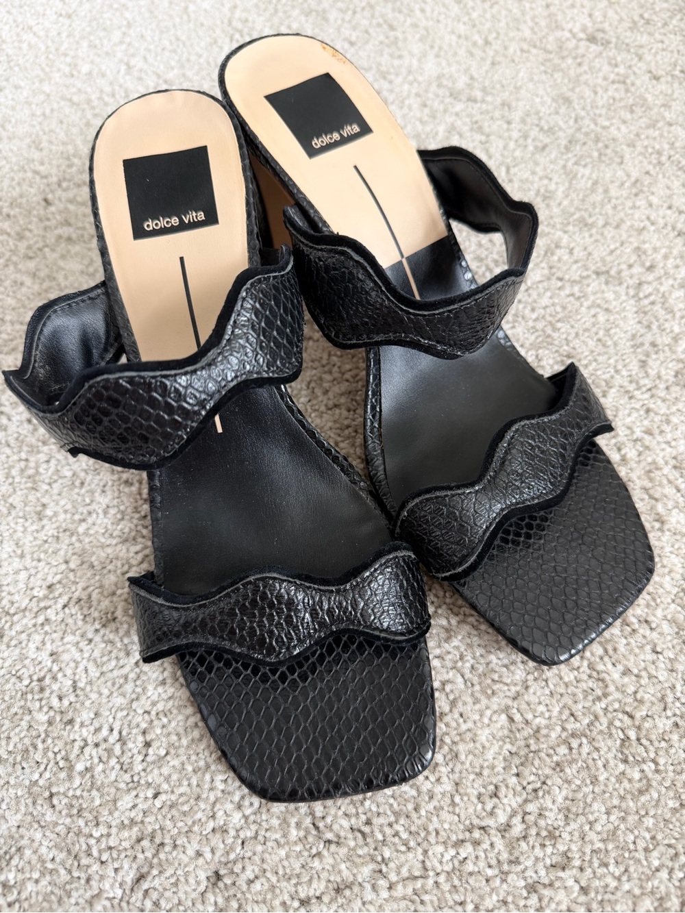 Dolce Vita Black Textured Wavy Two-Strap Slide Heels